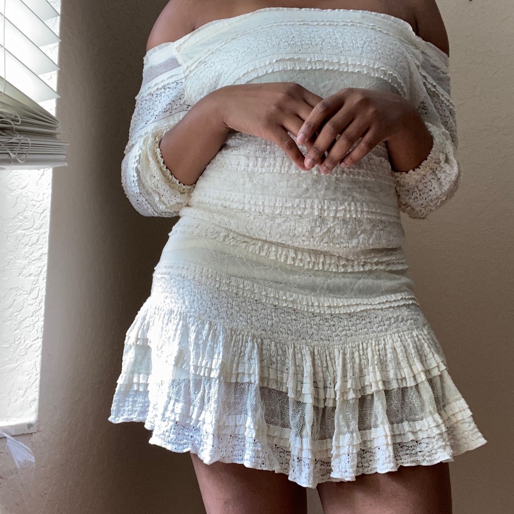 Off-the-shoulder lace mini dress